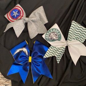 Cheer bows!!!!⭐️⭐️⭐️